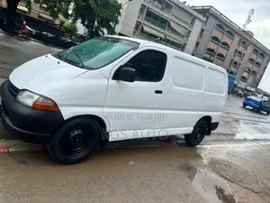 Toyota Yaris iA 1.5 FWD 2016 Blanc