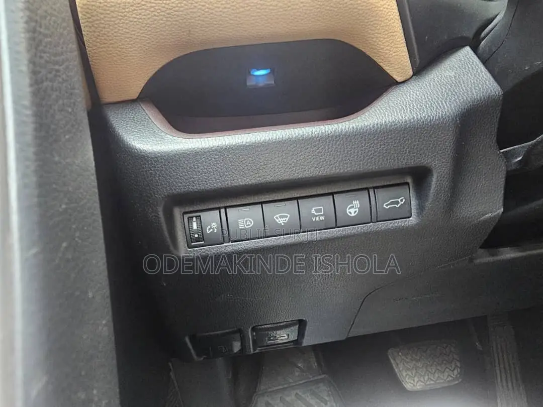 Toyota RAV4 2020 Noir