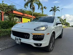 Porsche Cayenne 2018 Blanc