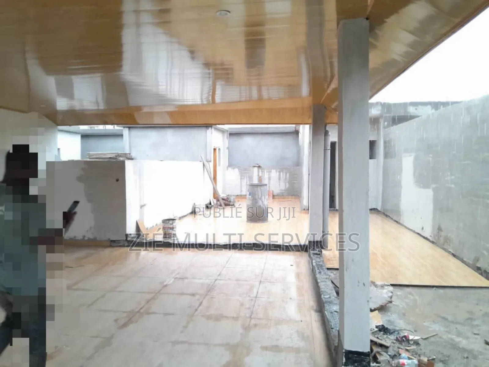 5chbre Duplex dans Zié Multi-Service, Cocody à Vendre