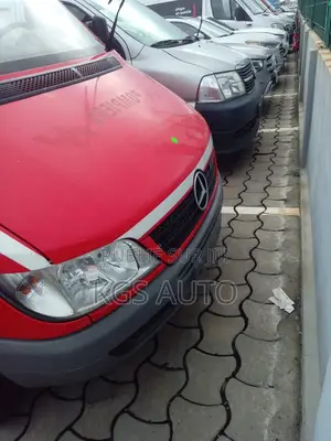 Mercedes-Benz Sprinter 2018 Rouge