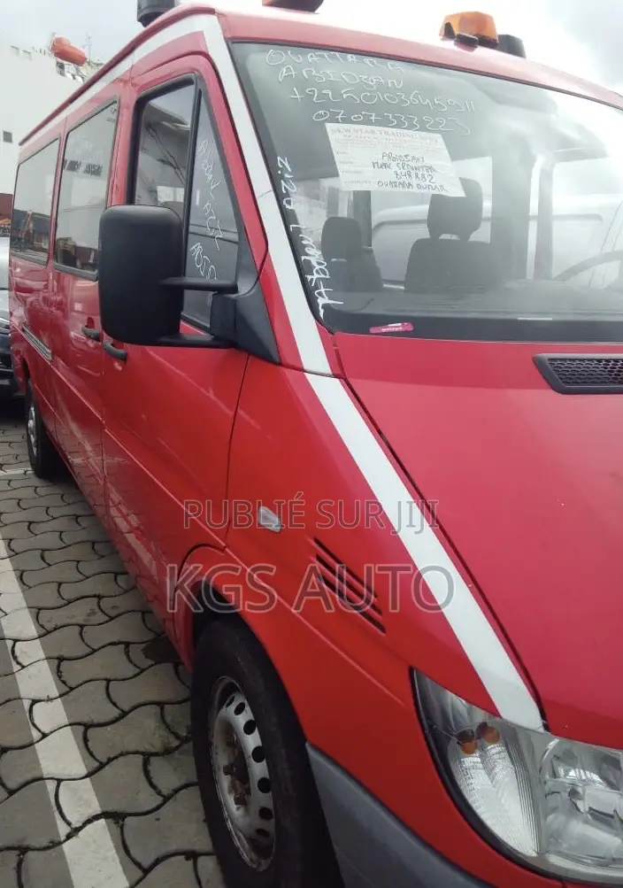 Mercedes-Benz Sprinter 2018 Rouge