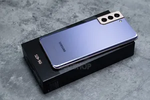 Neuf Samsung Galaxy S21+ 5G 256 GB Argenté