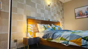 3 Pièces Meublé Au 3e Étage Cocody Angré