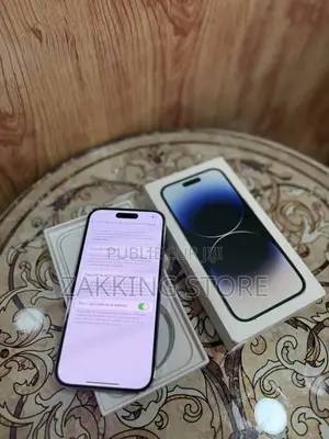Photo - Apple iPhone 14 Pro 128 GB Blanc