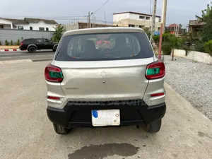 Suzuki S-Presso 2022 Gris