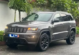 Photo - Jeep Grand Cherokee 2021 Gris