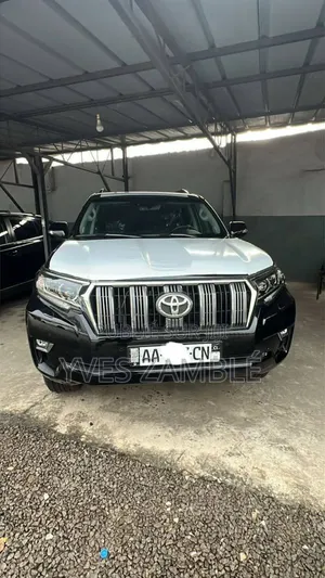 Photo - New Toyota Land Cruiser Prado 2025 Noir
