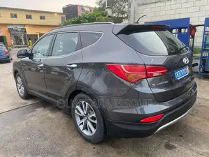 Photo - Hyundai Santa Fe Limited AWD 2016 Noir