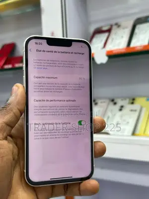 New Pomme iPhone 13 128 GB Blanc