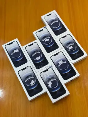 Neuf Pomme iPhone 16e 128 GB Blanc