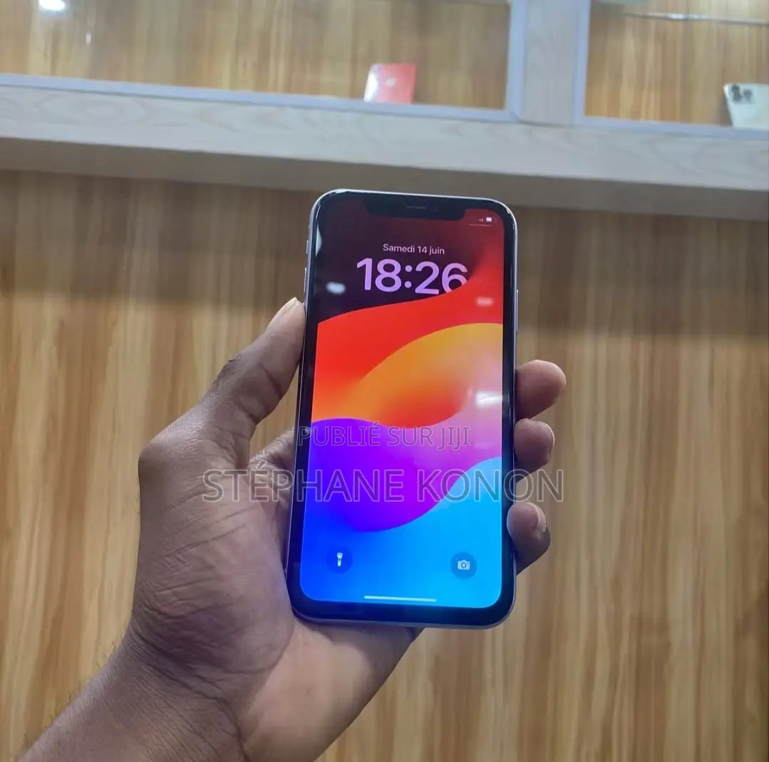 Neuf Pomme iPhone 11 64 GB Violet