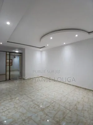 Photo - 1chbre Appartement dans Première Femme Peulh, Grand-Bassam à Louer