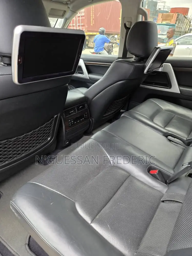 Toyota Land Cruiser 2017 Blanc