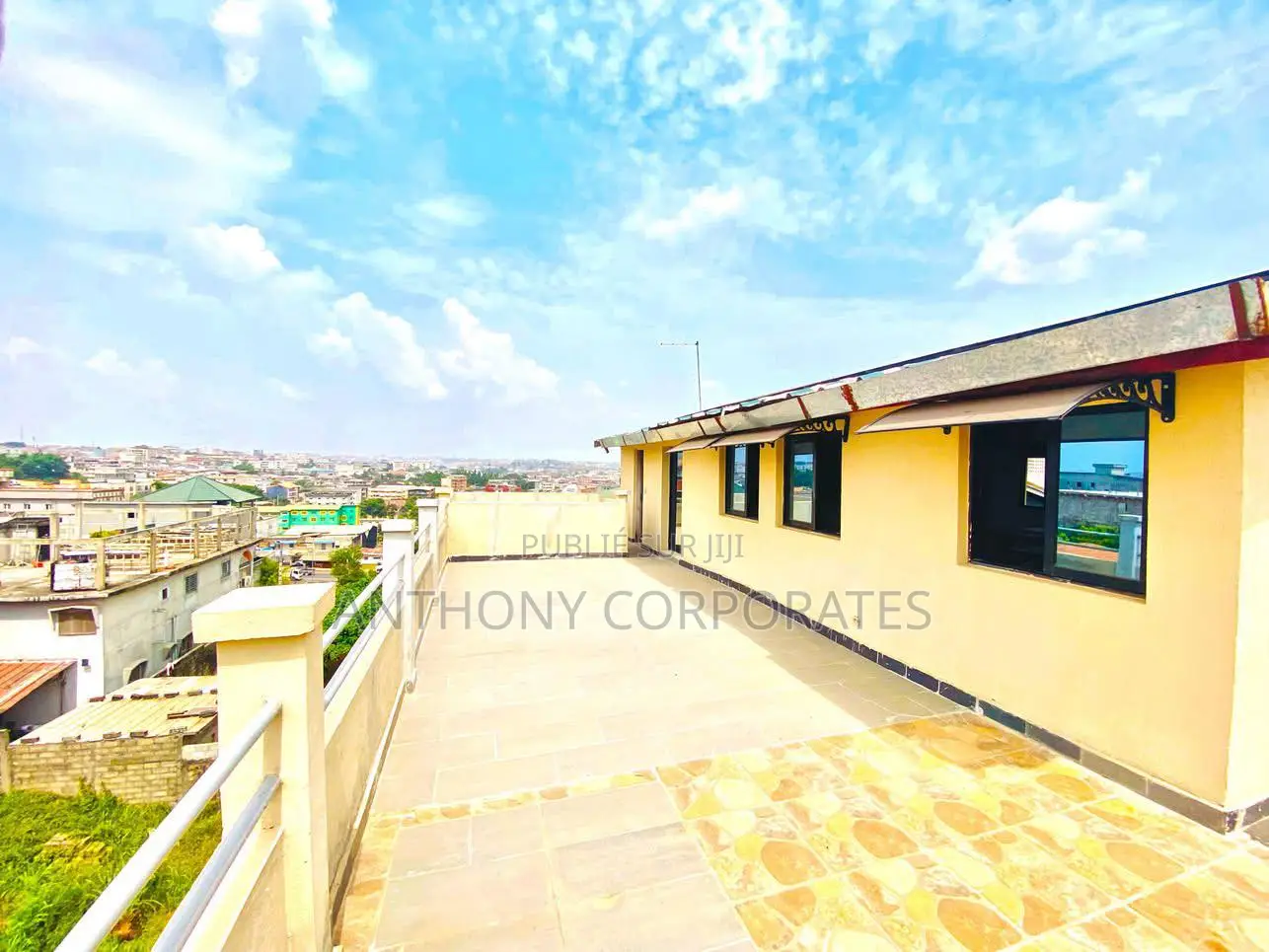 Residence Hotel À Bingerville 1 Et 2 Pieces