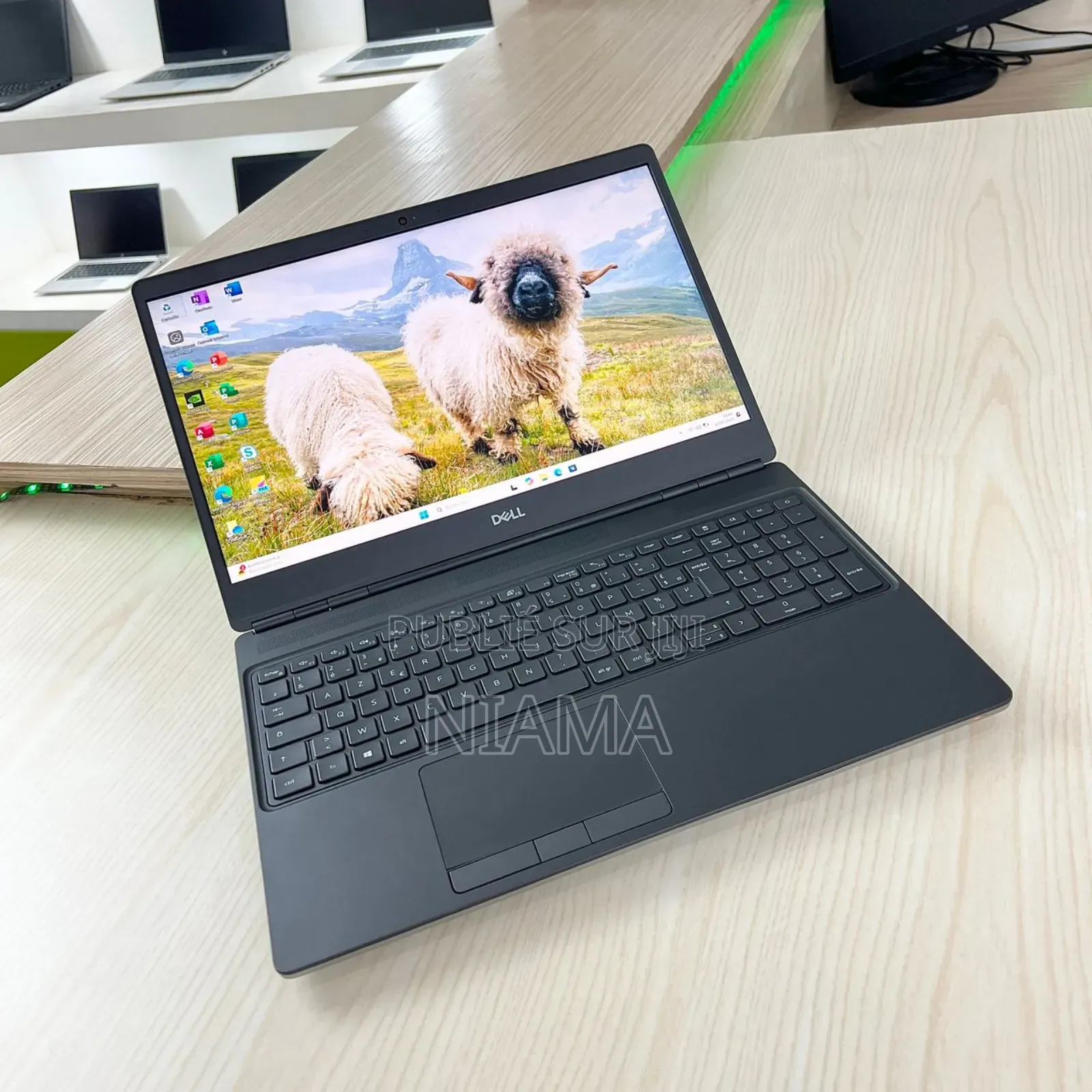 New Dell Precision 7550 16GB Intel Core I7 SSD 512GB