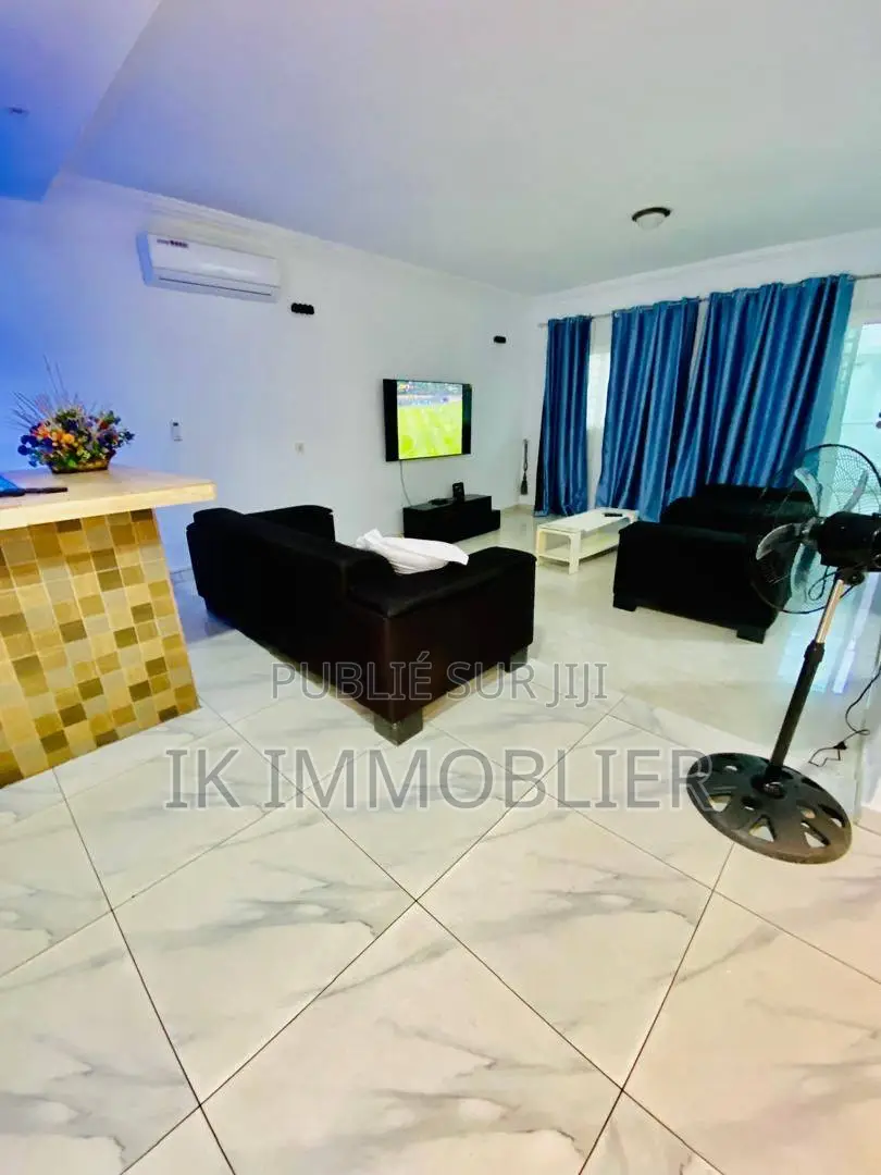 Furnished 3chbre Duplex dans Ik Immobilier, Cocody à Vendre