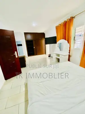 Furnished 3chbre Duplex dans Ik Immobilier, Cocody à Vendre