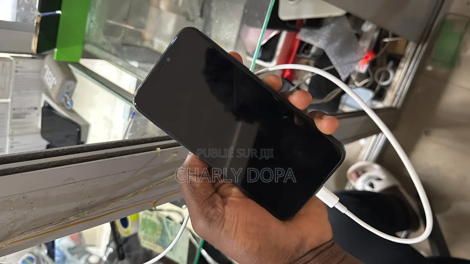 Pomme iPhone 11 Pro 64 GB Vert