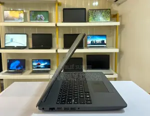 Photo - Ordinateur Portable HP Stream Notebook 8GB Intel Core I5 SSD 500GB