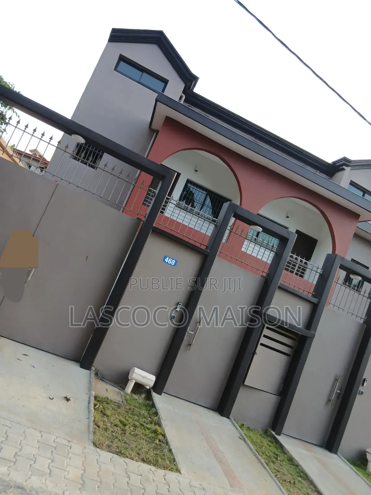 3chbre Appartement dans Lascoco Maison, Cocody à Louer