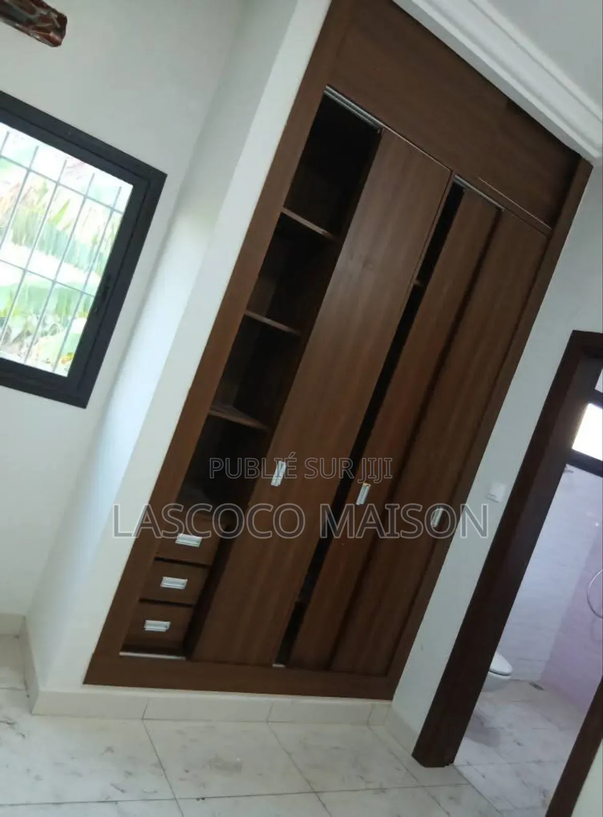 3chbre Appartement dans Lascoco Maison, Cocody à Louer