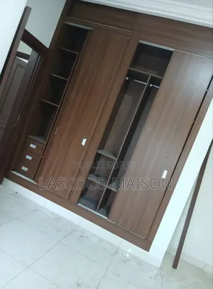 3chbre Appartement dans Lascoco Maison, Cocody à Louer