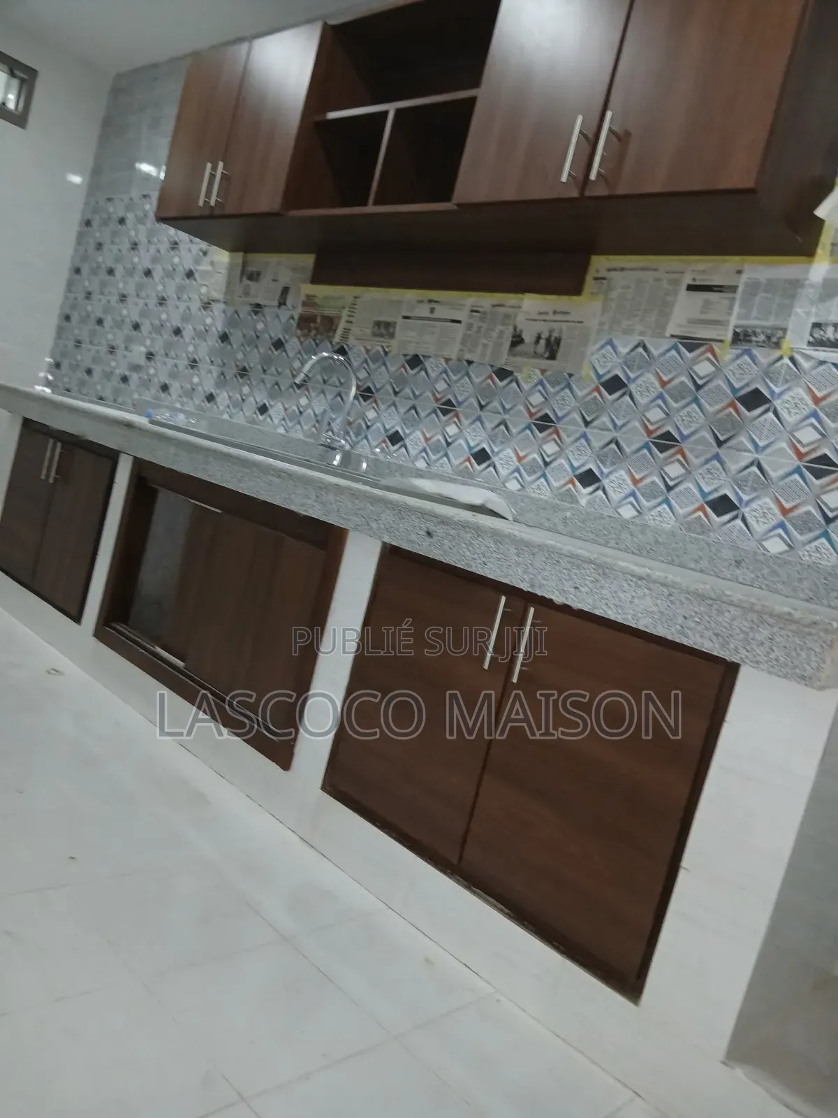 3chbre Appartement dans Lascoco Maison, Cocody à Louer