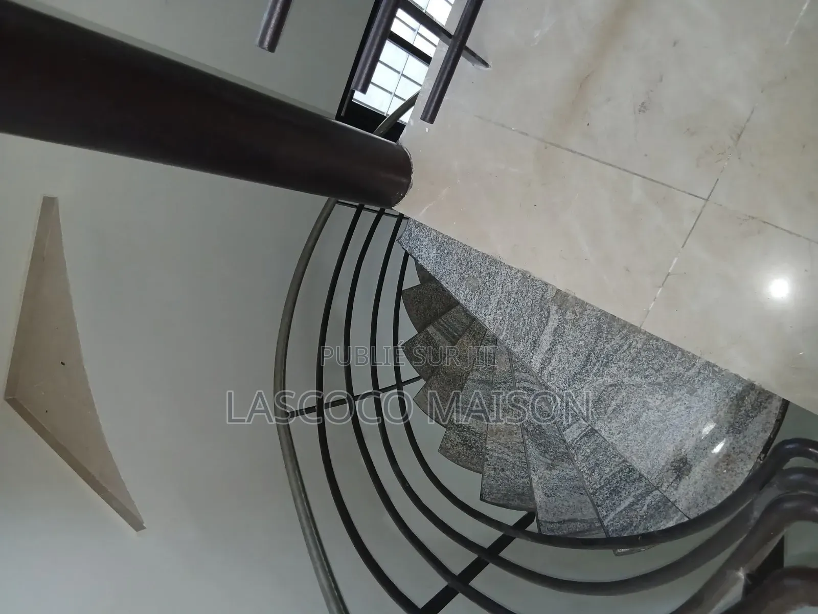 3chbre Appartement dans Lascoco Maison, Cocody à Louer