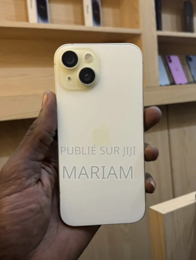 Neuf Apple iPhone 15 128 GB Autre