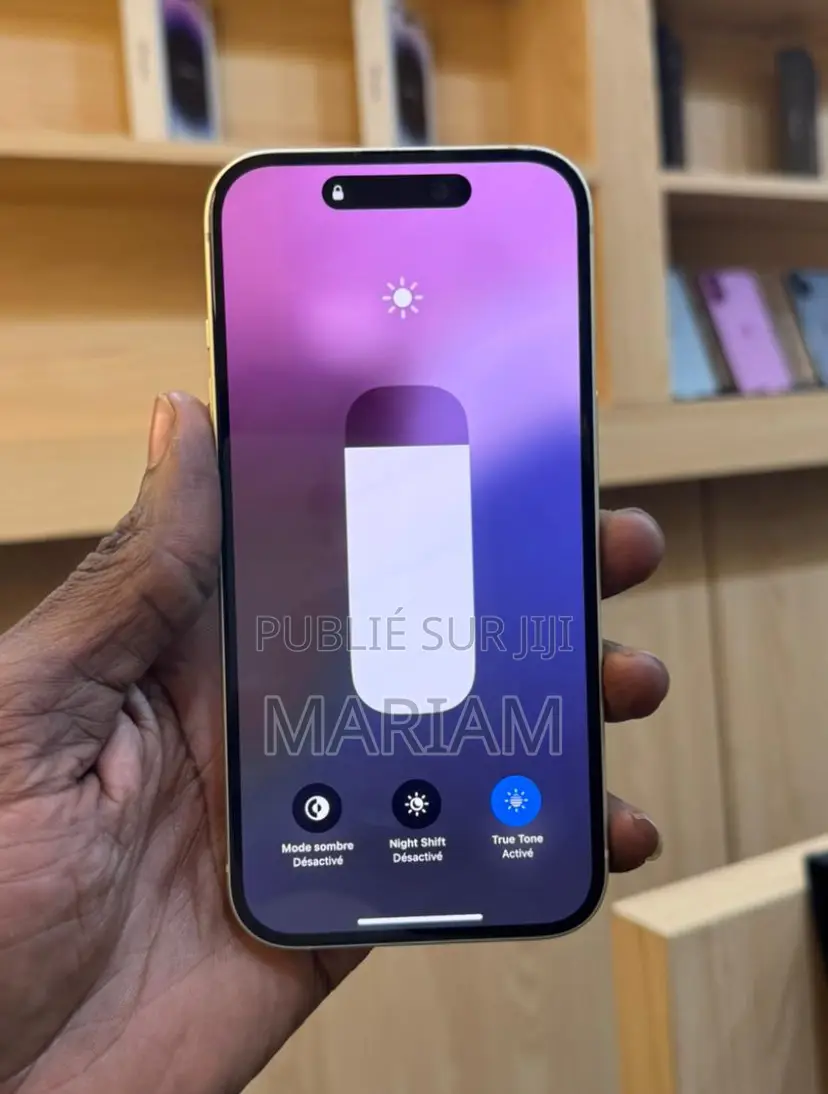 Neuf Apple iPhone 15 128 GB Autre