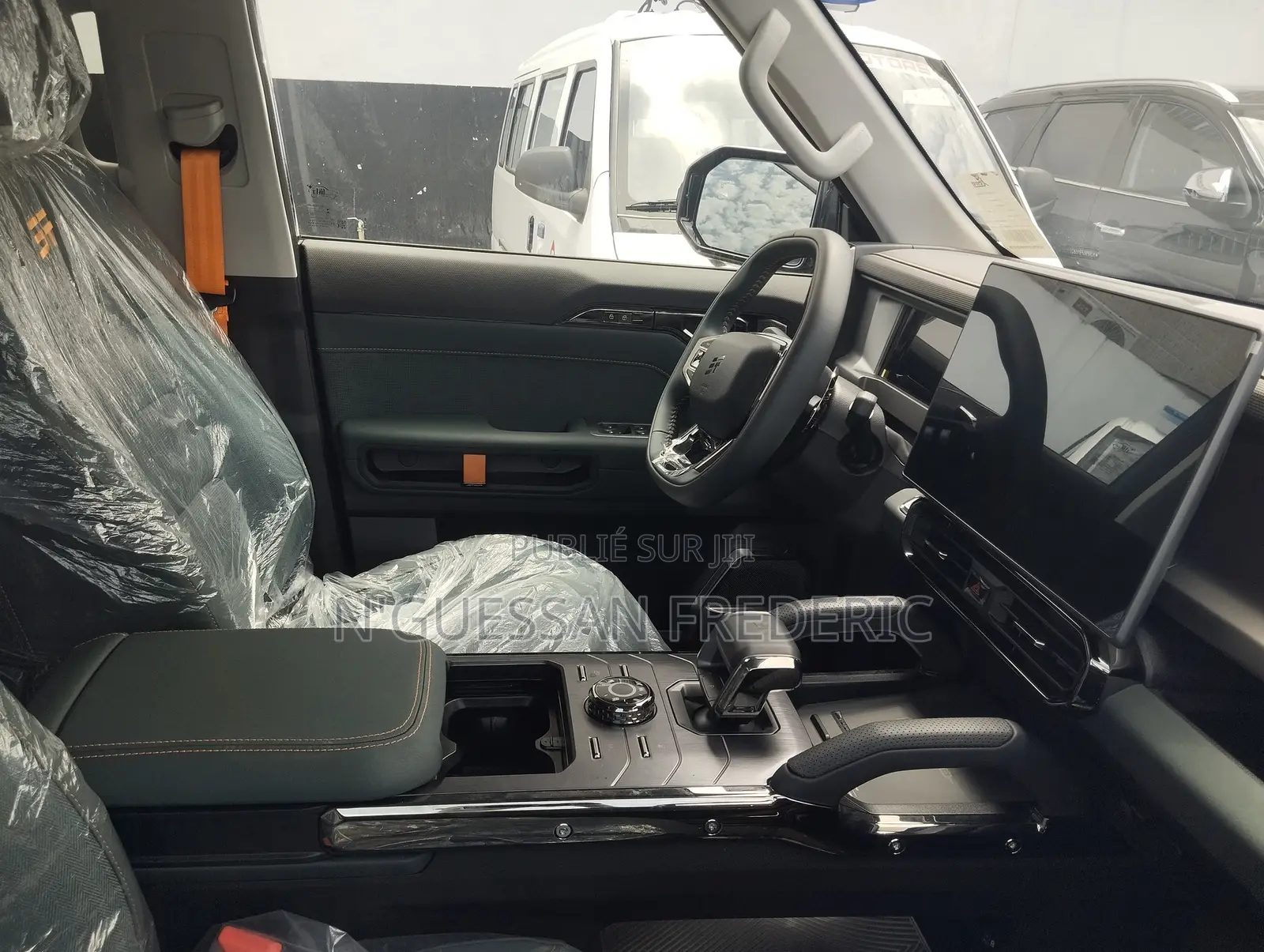 New Jetour T2 1.5 Hybrid AWD 2025 Black