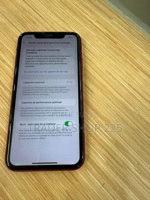 Pomme iPhone 11 64 GB Rouge