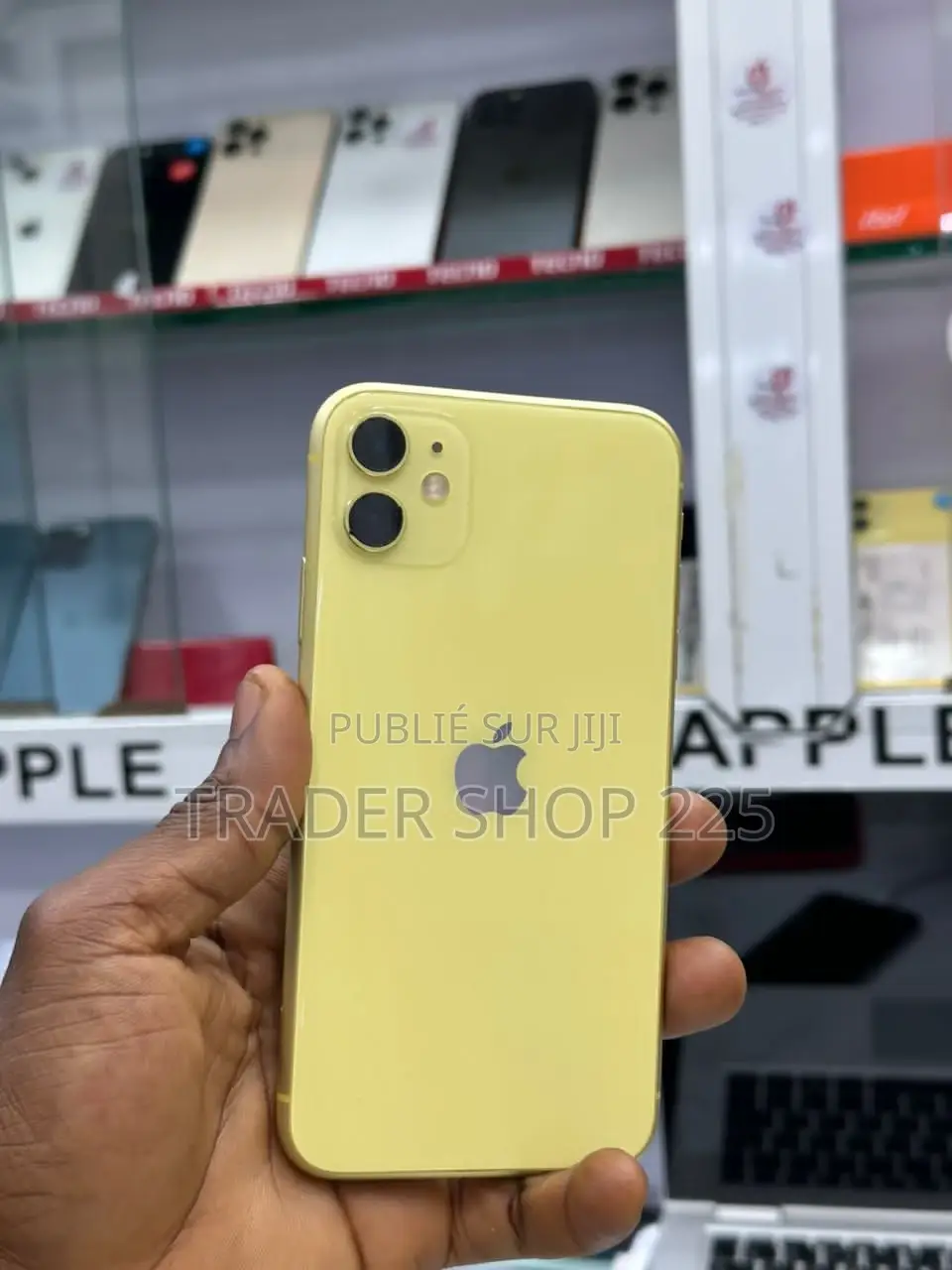 Pomme iPhone 11 64 GB Jaune