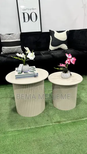 2 Tables Gigognes "Eino" Beige,
