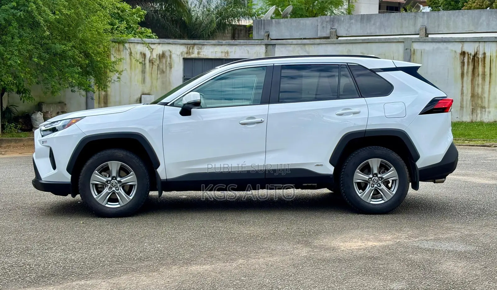 Toyota RAV4 XLE 2025 Blanc
