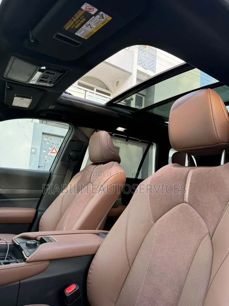 Toyota Grand Highlander Hybrid 2024 Noir