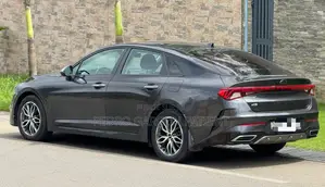 Kia Optima 2021 Noir