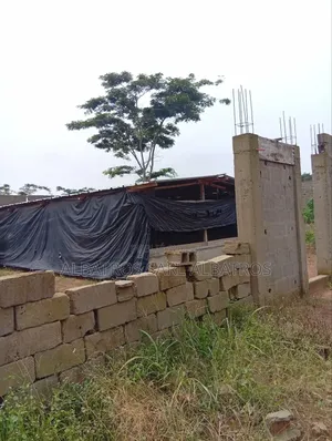 Terrain 1000 M2