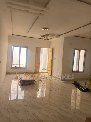 5chbre Villa dans Zié Multi-Service, Cocody à Vendre