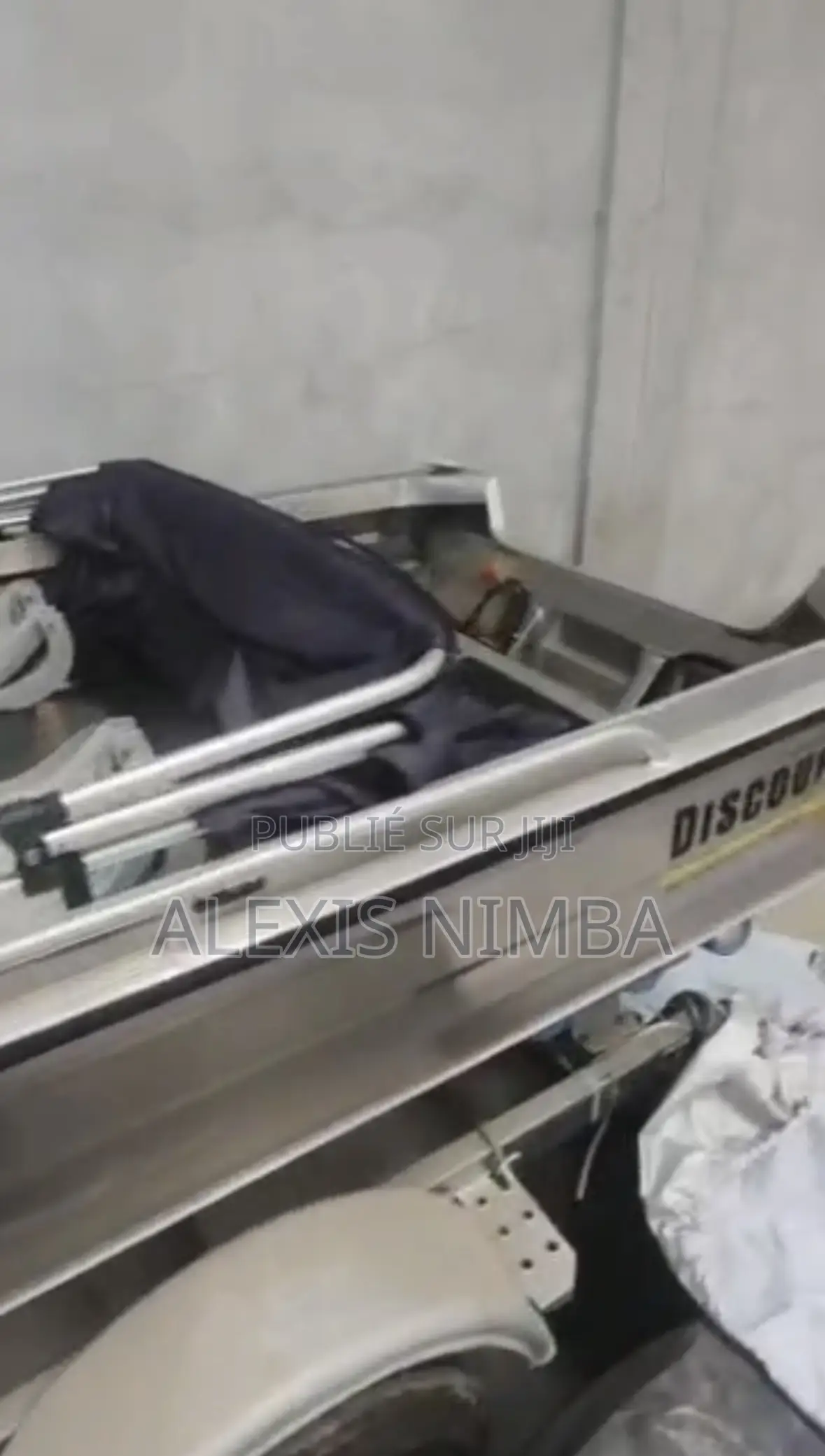 Coque en Aluminium Importé Neuf Sans Moteur