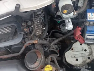 Toyota HiAce 2018 Blanc