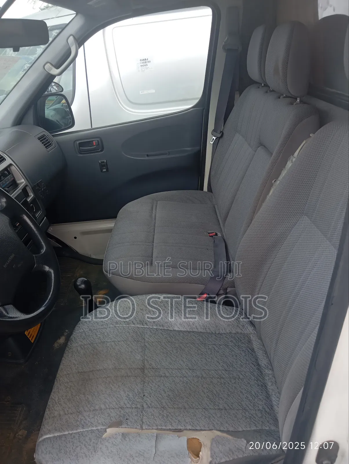 Toyota HiAce 2018 Blanc