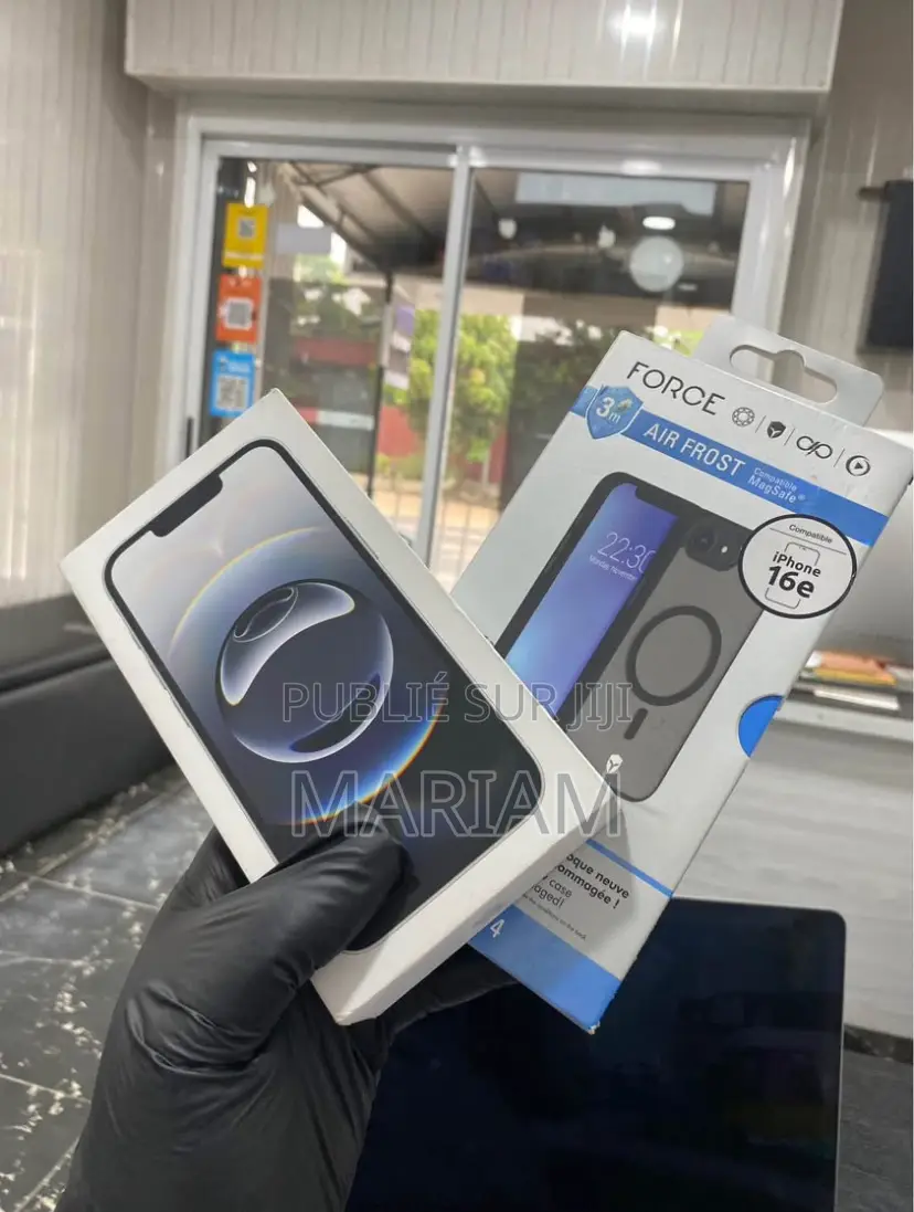 New Apple iPhone 16e 128 GB Autre