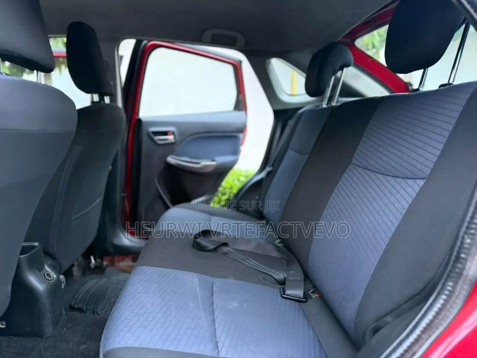 Toyota Starlet 2022 Rouge