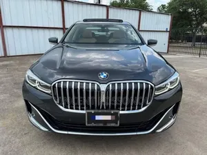 Photo - New BMW 7 Series 2022 Gris
