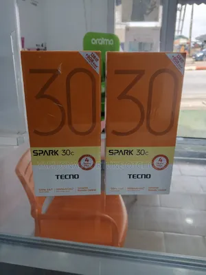 Photo - New Tecno Spark 30C 128 GB Noir