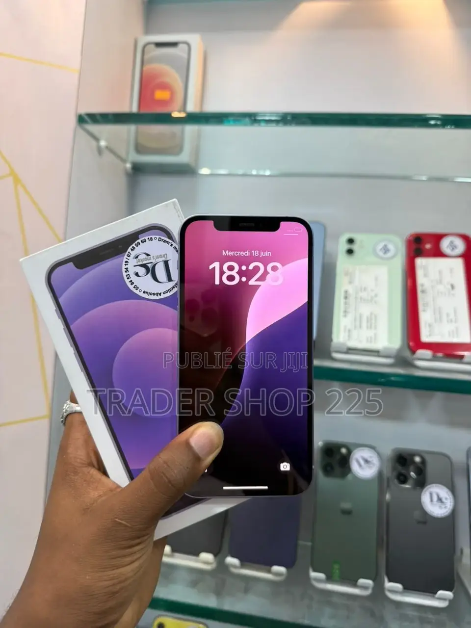 New Pomme iPhone 12 64 GB Violet