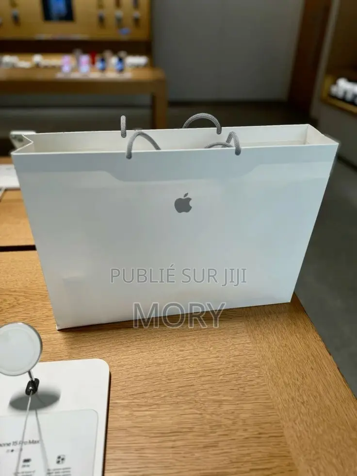 New Pomme MacBook Air 2024 M3 13-Inch 32GB Apple M3 HDD+SSD 1T