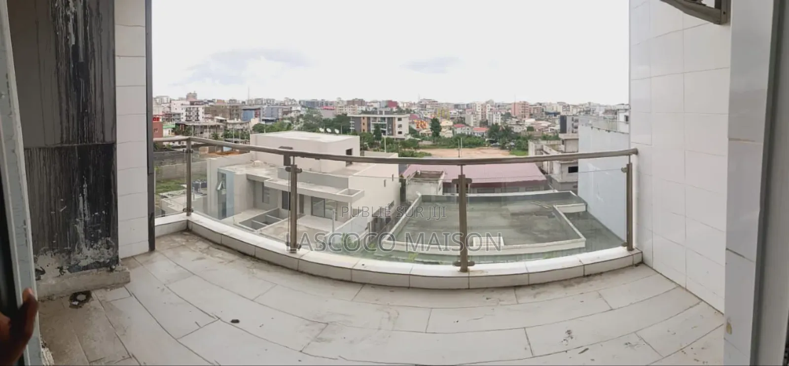 2chbre Appartement dans Lascoco Maison, Cocody à Louer
